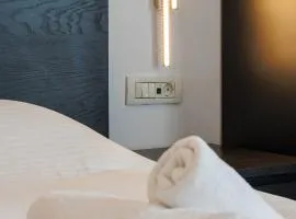 Romana Residence House 2