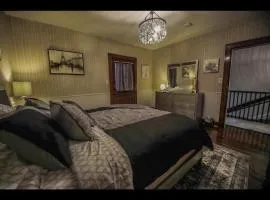 Boone Trace Inn, Room 1