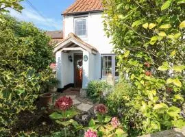 Hollyhedge Cottage