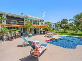 Mango Shores