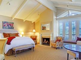 Carriage House Inn, boutique hotel in Carmel