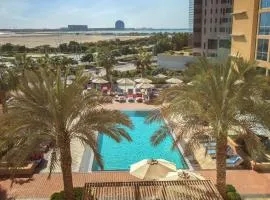 Yas Plaza Circuit by IHG
