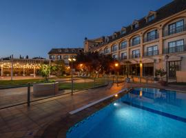 RL Ciudad de &Uacute;beda, hotel com estacionamento em &Uacute;beda