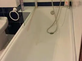 Quarto de Solteiro com varanda centro de Viseu