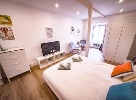 Seaside Studio - Cascais historic centre, κατάλυμα με κουζίνα στο Κασκάις