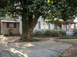 21st Ave Bham Bungalow, bungalow in Homewood