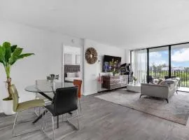Urban Escape 2 Bed Unit In Miami near Whole Foods