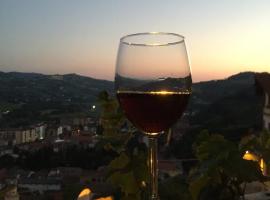 View & Wine, hotel a Canelli