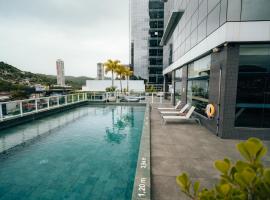 Hilton Garden Inn Praia Brava, hotel near Ministro Victor Konder International Airport - NVT, Itajaí