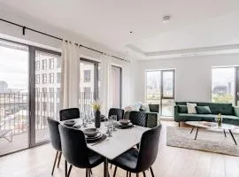 Elegant & Spacious City Island Apt- Skyline View - WiFi - Netflix
