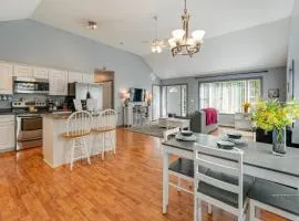 4 Mi to Long Lake! Secluded Haven with Fenced Yard