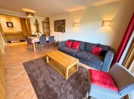 Chalet pieds des pistes à St Martin de Belleville, 3 pièces, terrasse, garage, services hôteliers inclus - FR-1-452-135