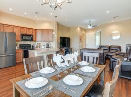 7 Mi to Watson Lake Prescott Valley Home with Patio, hotel di Prescott Valley