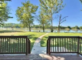 Waterfront 3bd House with Sunset View and Fenced Yard