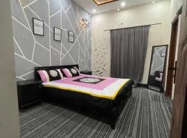 Luxury Premium just Families