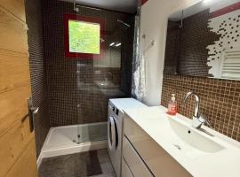 Résidence Herbouilly - APPARTEMENT T2 STANDING PIED DES PISTES MAE-5783, hotel v destinaci Correncon-en-Vercors