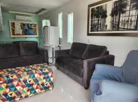 Linda casa, espaçosa, confortável e tranquila