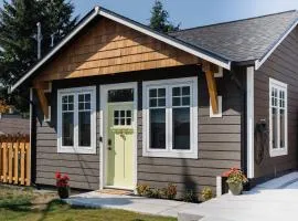 Brass Apple Cottage