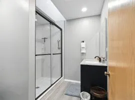 Hilltop Hideaway Unit B-5 by Simple Life Rentals