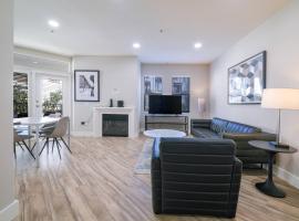 Multiple Miracle Mile Apartments Hub, capsulehotel in Los Angeles