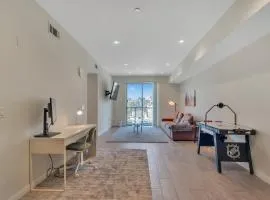 Ladera Condos - 3 Bed Condo With Rooftop Grill & Air Hockey!