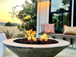 Sunset View Luxury Living on 5 Picturesque Acres