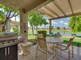 Pool Access and On-Site Golf Palm Desert Retreat!, ξενοδοχείο σε Palm Desert Country