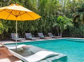 Luxury Tropical Family Oasis
