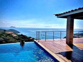 Buzios, casa inteira de frente para o mar em Joao Fernandes, fabulosa, a melhor vista, Mans&atilde;o Bella Vista, kh&aacute;ch sạn ở B&uacute;zios