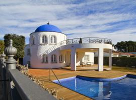Villa Santorini, hotel i Cambrils