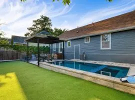 Casa Que Canta by AvantStay Private Pool Firepit Walkable East Austin Gem