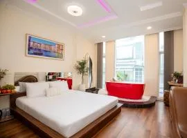 Quy Hung Hotel Central