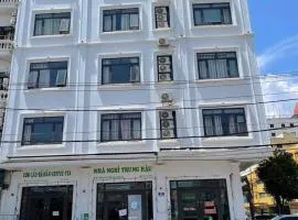 Khách Sạn Trung Hậu