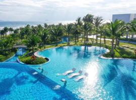 J Home The Arena Cam Ranh, hotel in Cam Ranh International Airport