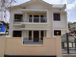 The Angamaly Anchor Spacious Holiday Home Near Cochin Airport