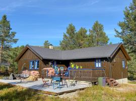 4 Bedroom Gorgeous Home In Bjorli, hotel i Bjorli