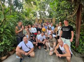 Bonny Hotel 4 Floors No Elevator