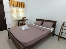 Waveo Homestay Polhena