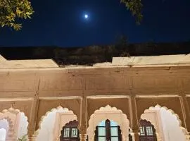 Kila Todarmal Heritage Stays