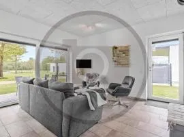 Awesome Home In Ringkøbing With Wifi
