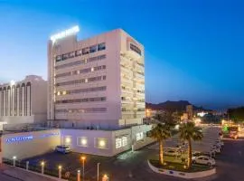 Al Falaj Hotel
