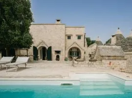 HelloAPULIA Trulli Angelo - Private Pool Villa in Olive Grove close to Ostuni, Local Dining 5 min