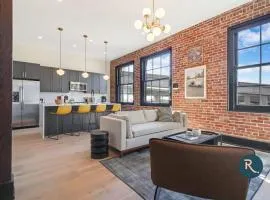 Roami at The Lola Near Bourbon St 3BR #58