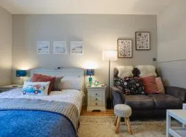 Small Cosy Studio Flat Near the Sea, Central Oban