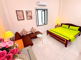 Aloha, acomoda&ccedil;&atilde;o com cozinha em Can Tho