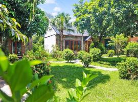 Trang An River View Homestay, Hütte in Ninh Bình