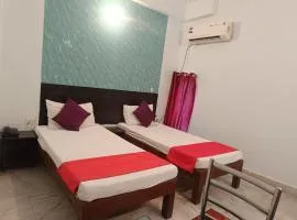 Hotel Taj Galaxy Agra