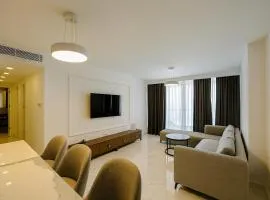 2Bedroom Apartment in a Complex Featuring a Pool and Casino