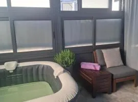 City Sea House