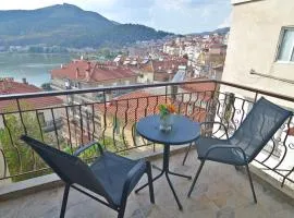 Panagiotis Suite